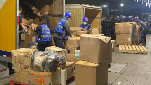 La Embajada de Turquía en México realizó el primer envío de donaciones para los damnificados tras el terremoto de magnitud 7.8.