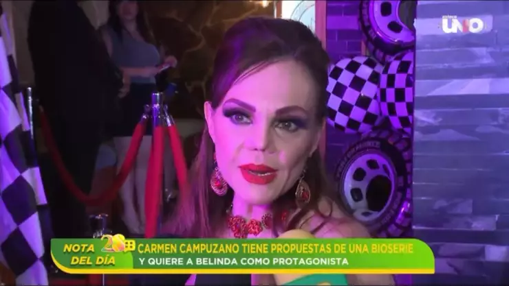 carmen-campuzano-dispuesta-ensenarle-belinda-caminar-pasarela