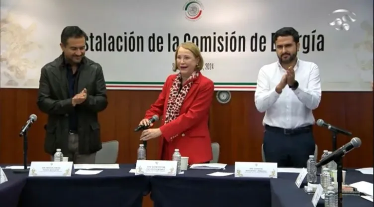 Designan a Miguel Ángel Yunes como secretario de la Comisión de Energía del Senado