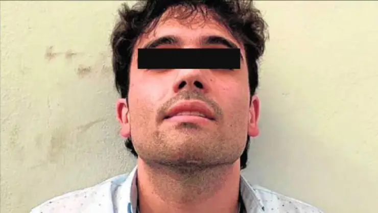 Difunden primera foto de extradición de Ovidio Guzmán “El Ratón” a Estados Unidos (FOTO).jpg