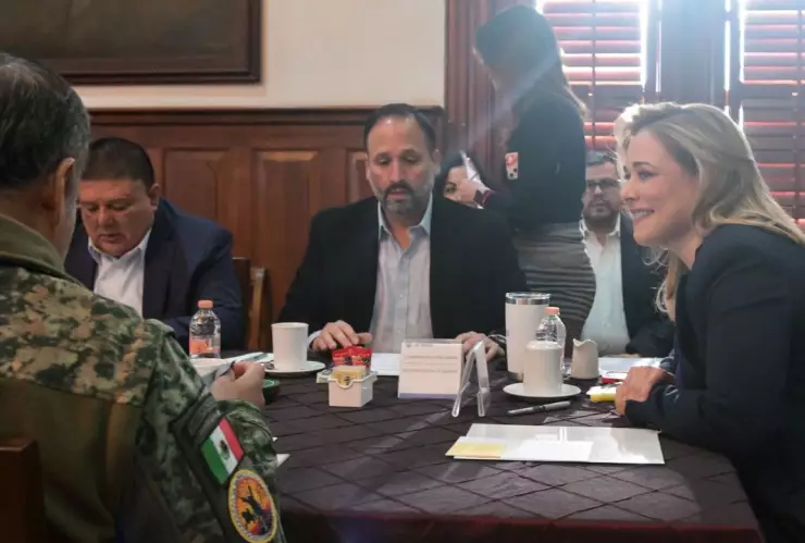 ¡A priorizar la seguridad! Maru Campos analiza en sesión acciones a implementar ante el periodo vacacional