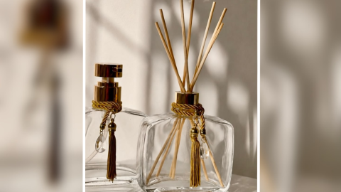 Difusor de aromas con frascos de perfume