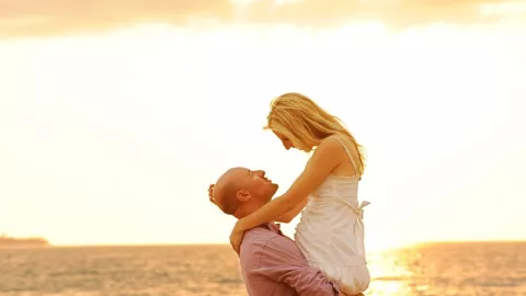 Los hábitos que te ayudarán a ser más feliz con tu pareja