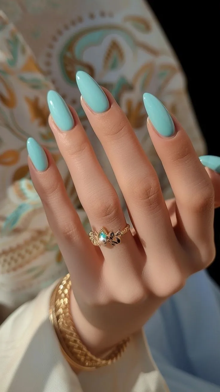 9 diseños de uñas de colores pastel que amarás para usar en la primavera 2026