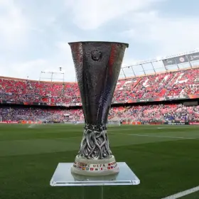 Las alineaciones de la Europa League