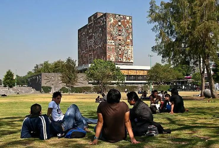 students-at-the-universidad-nacional-autonoma-de-mexico-on-may-7-2009-picture-id86547660.jpeg