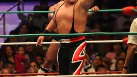 Shocker reaparece tras recaída y habla sobre su futuro en la lucha libre