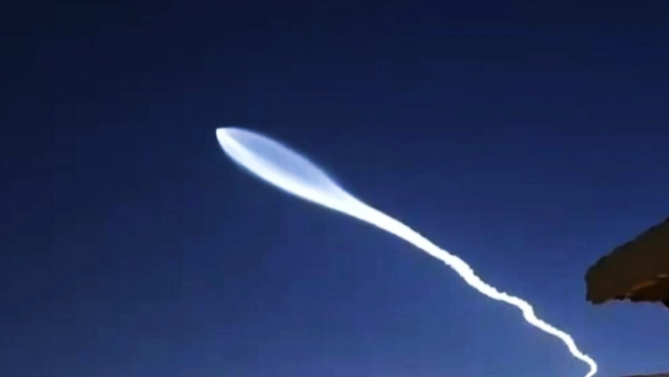 VIDEO: Así iluminó el cielo nocturno de Tijuana el cohete ‘Falcon 9' de SpaceX