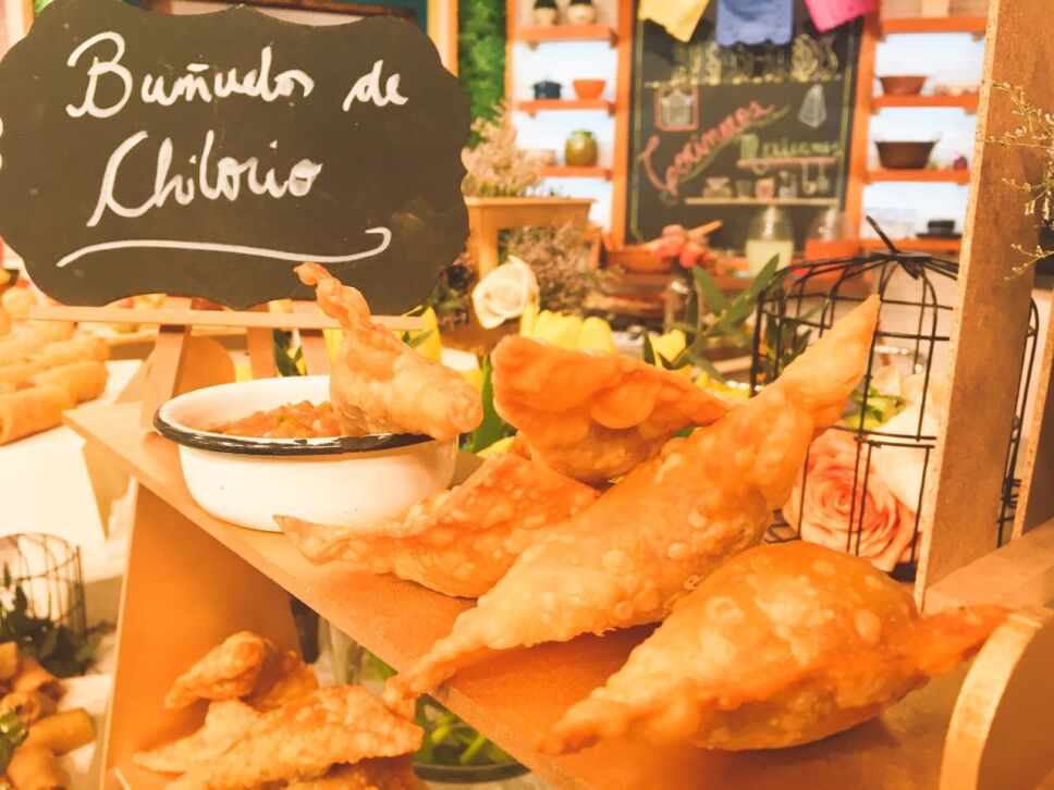 Bueñuelos de chilorio, cocineros mexicanos