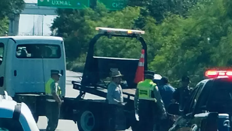 FOTOS_ Se reporta fuerte accidente en la carretera Mérida Progreso, hay denso tráfico