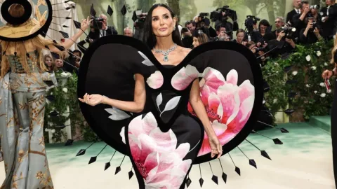 Demi Moore en la Met Gala 2024