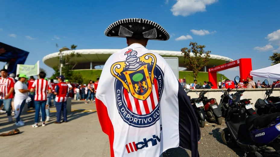 Nuevo jersey chivas apertura 2023 retro Liga MX