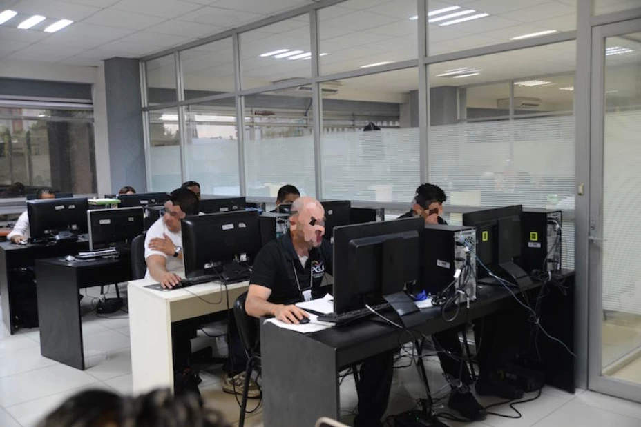 Policia de Investigación