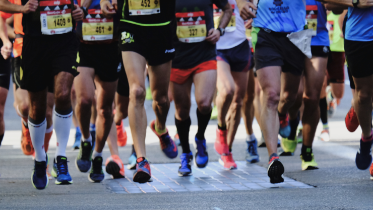 Maratón provoca cierre vial