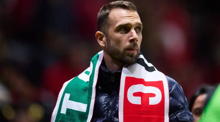 Pau López jugará la UEFA Europa League tras abandonar la Liga BBVA MX