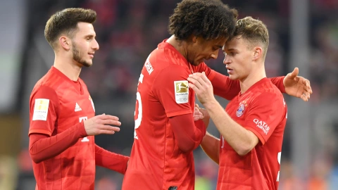 FC Bayern Muenchen v VfL Wolfsburg - Bundesliga