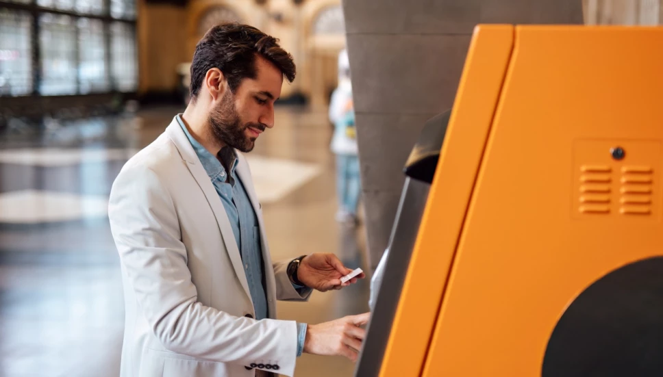 Este es el efecto del SAT si haces transferencias bancarias entre cuentas propias
