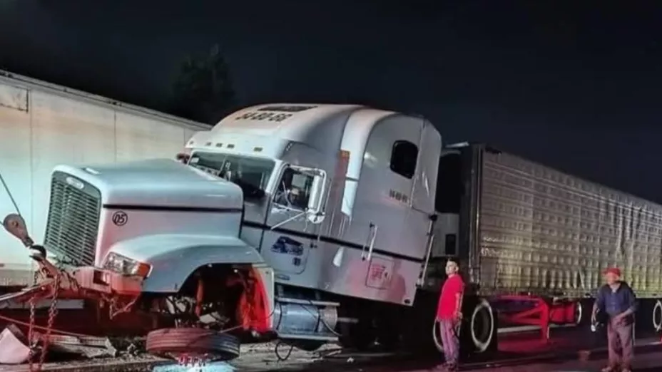 Accidente entre tráileres dejó caos y paralizó la autopista Orizaba–Puebla: ¿Hay cierre hoy?