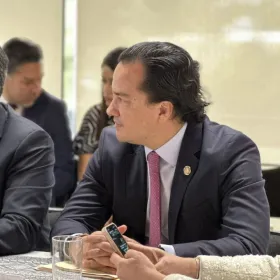 PRI impugnará resolución del INE que le prohíbe acusar a Morena de narcopolítica.