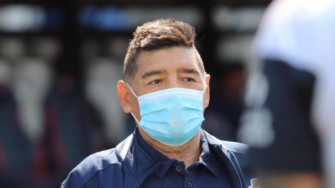 Diego Armando Maradona covid-19
