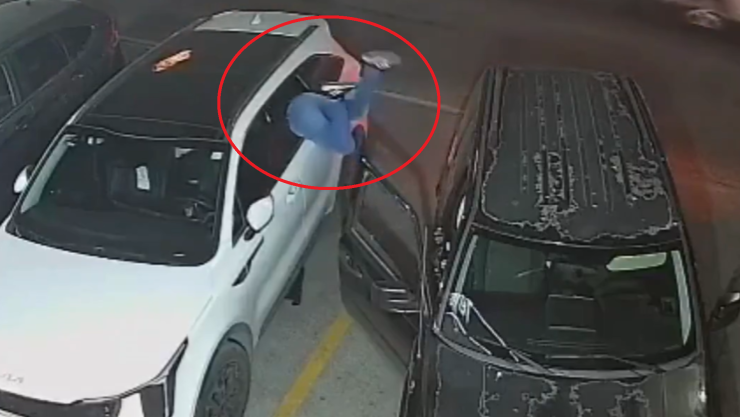 Captan robo de camioneta en Monterrey