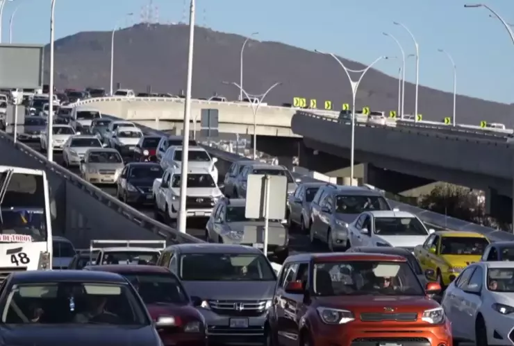 cuando abre paseo 5 de febrero.jpg