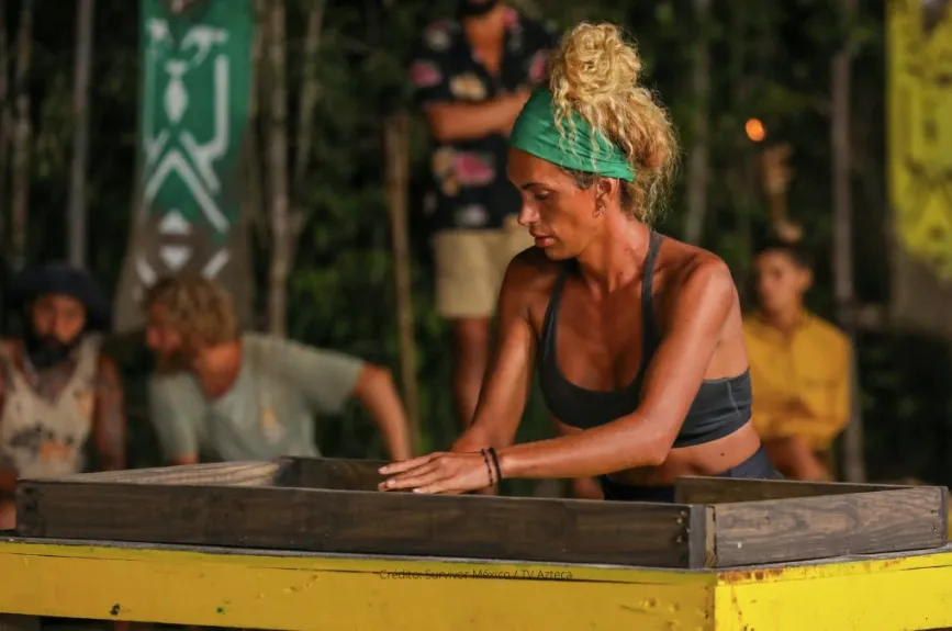 Concentración de Nahomi en Survivor México 2023.