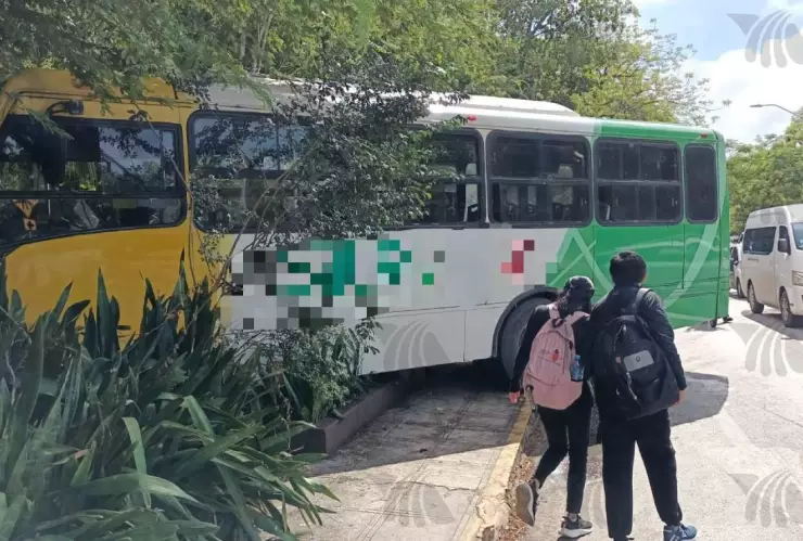 camion choca caucel centenario accidente.