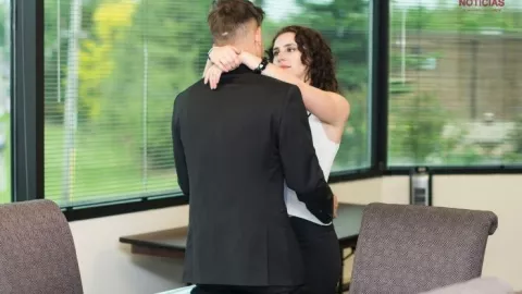 romance de oficina 2.jpg