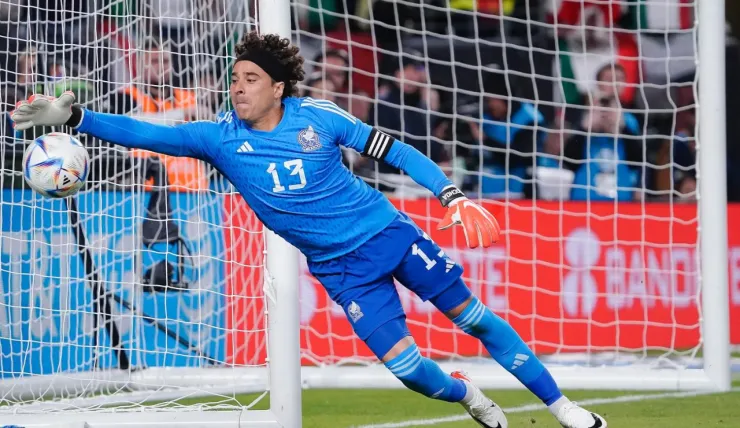 Memo Ochoa