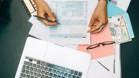 Para presentar tu declaración anual debes tener tu e firma vigente