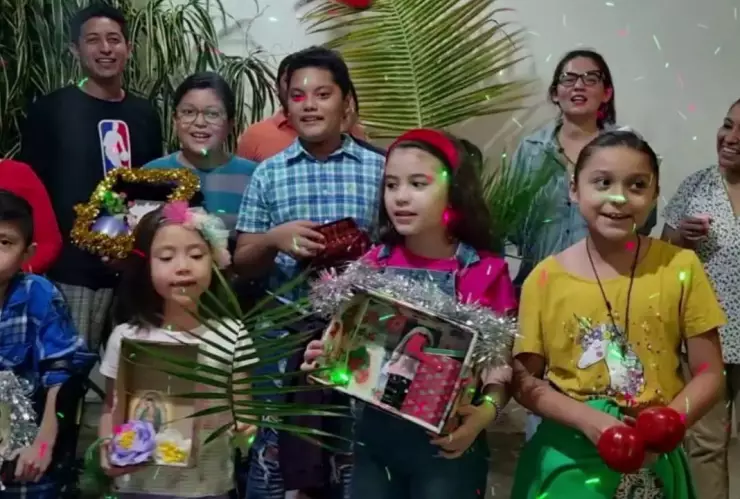 Tradición yucateca Niños y niñas participan en la ramada