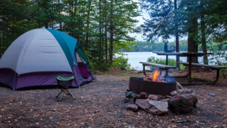 vas-a-acampar-esto-debes-llevar-y-revisar-antes-salir-a-la-naturaleza