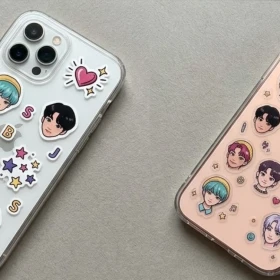 4 ideas de stickers de Baby Saja Boys para decorar el celular de una verdadera fan de KPop Demon Hunters