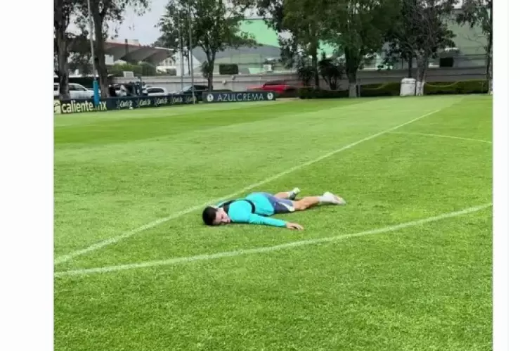 Memes Chicharito y su lesión