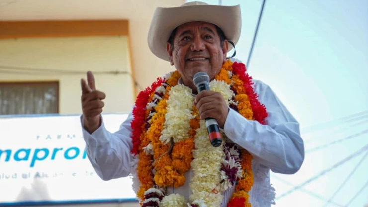 Felix_Salgado_Macedonio_candidatura.jpg