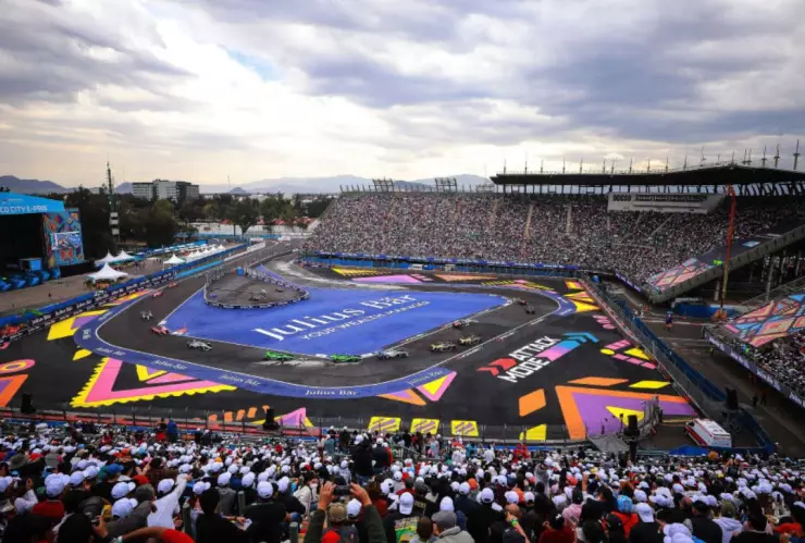 Estacionamiento Gran Premio de Mexico 2024