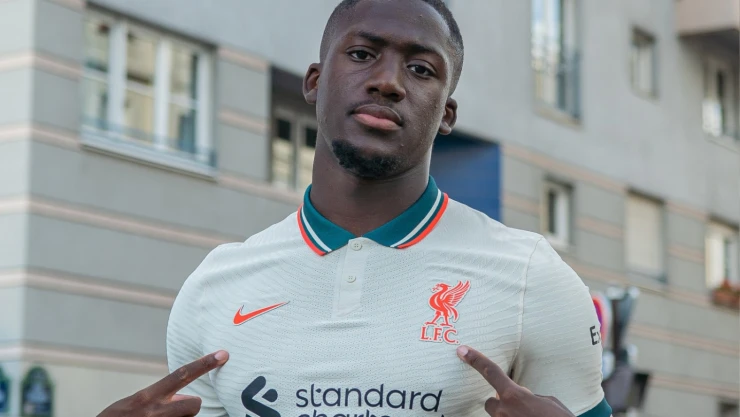 Jersey de visita del Liverpool Temporada 2021-22