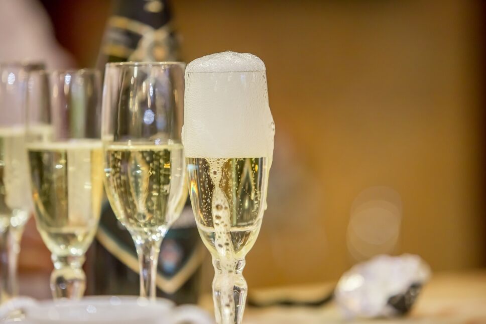 CHAMPGANE wine-