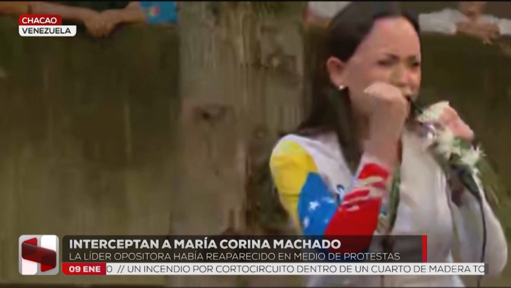 DEBE CORINA.jpg