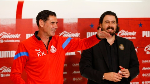 Fernando Hierro y Amaury Vergara