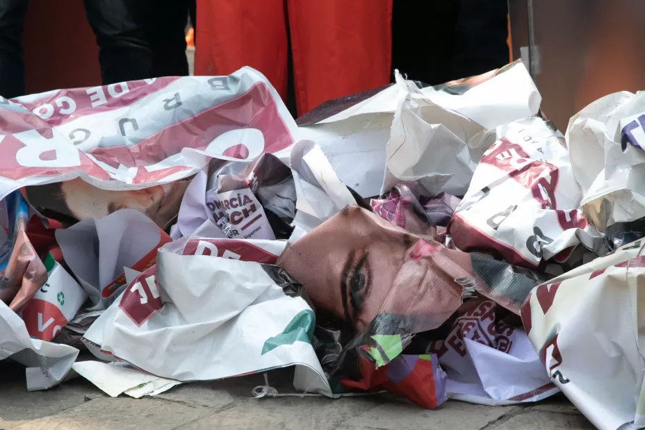 Iniciativa vs Basura Electoral-3