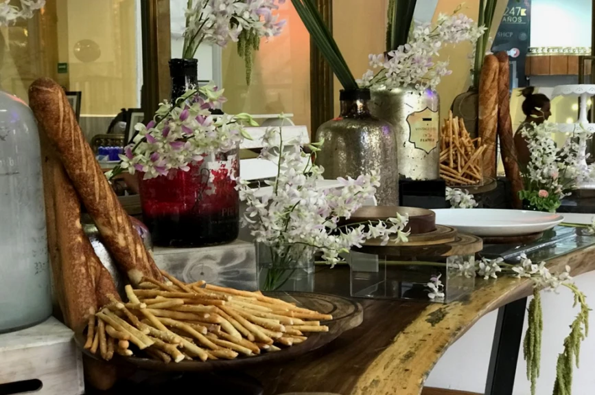 Deliciosos canapés cortesia de Casa Álvarez