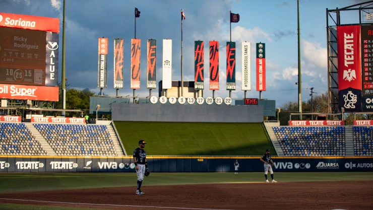Pericos de Puebla Sultanes de Monterrey