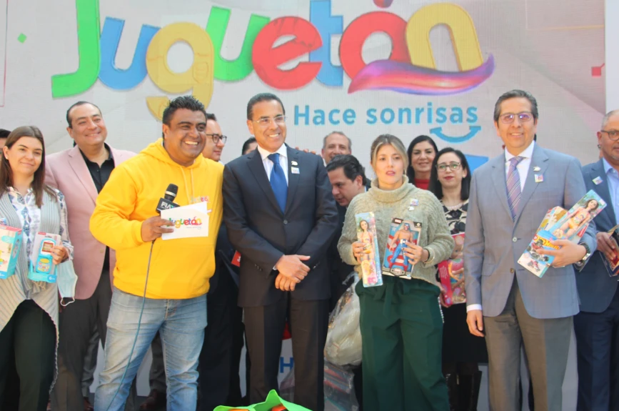 Banco Azteca también se sumó a esta noble causa