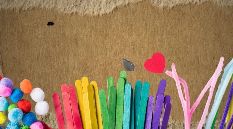 Manualidades de helados 3 ideas para crear organizadores prácticos con palitos.jpg