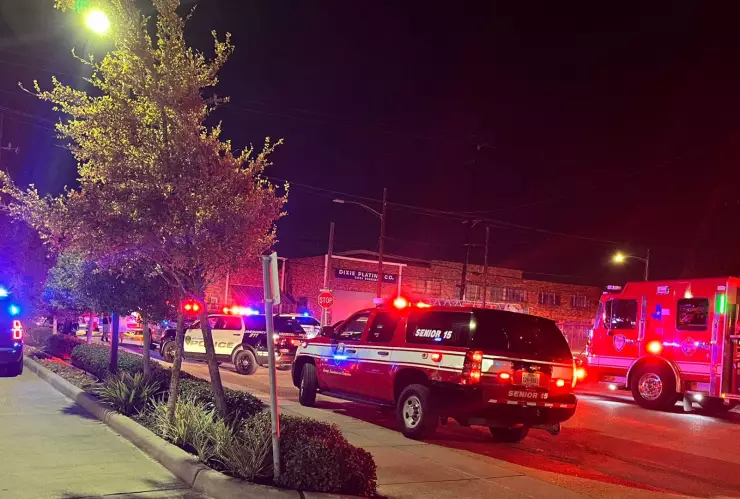 El personal de emergencias de Houston actúa en la zona del accidente.