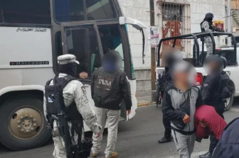 Rescatan a 251 migrantes en Puebla