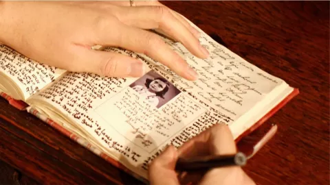 Qué escribió Ana Frank en su diario