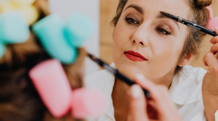 /estilo-de-vida/definir-cejas-45-anos-evitar-se-vean-calvas